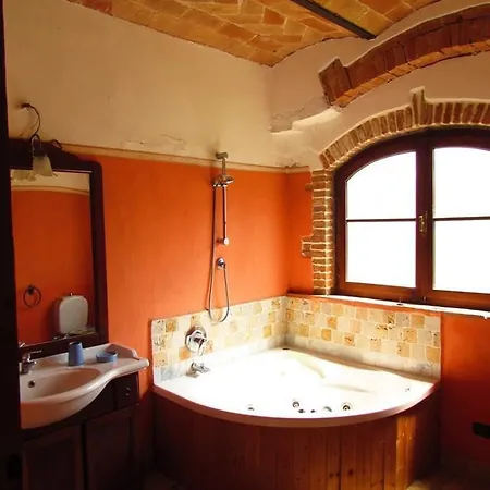 Hotel Pian Dei Lupi 3*